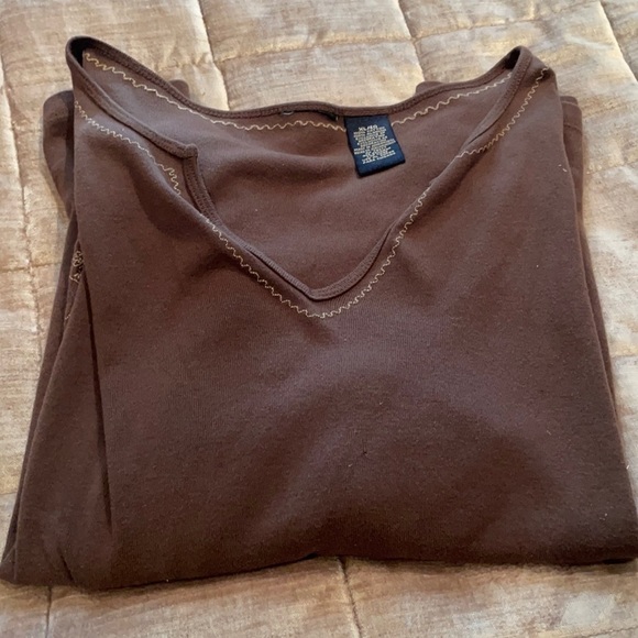 V neck Top with Embroidered Sleeves XL - Picture 2 of 5